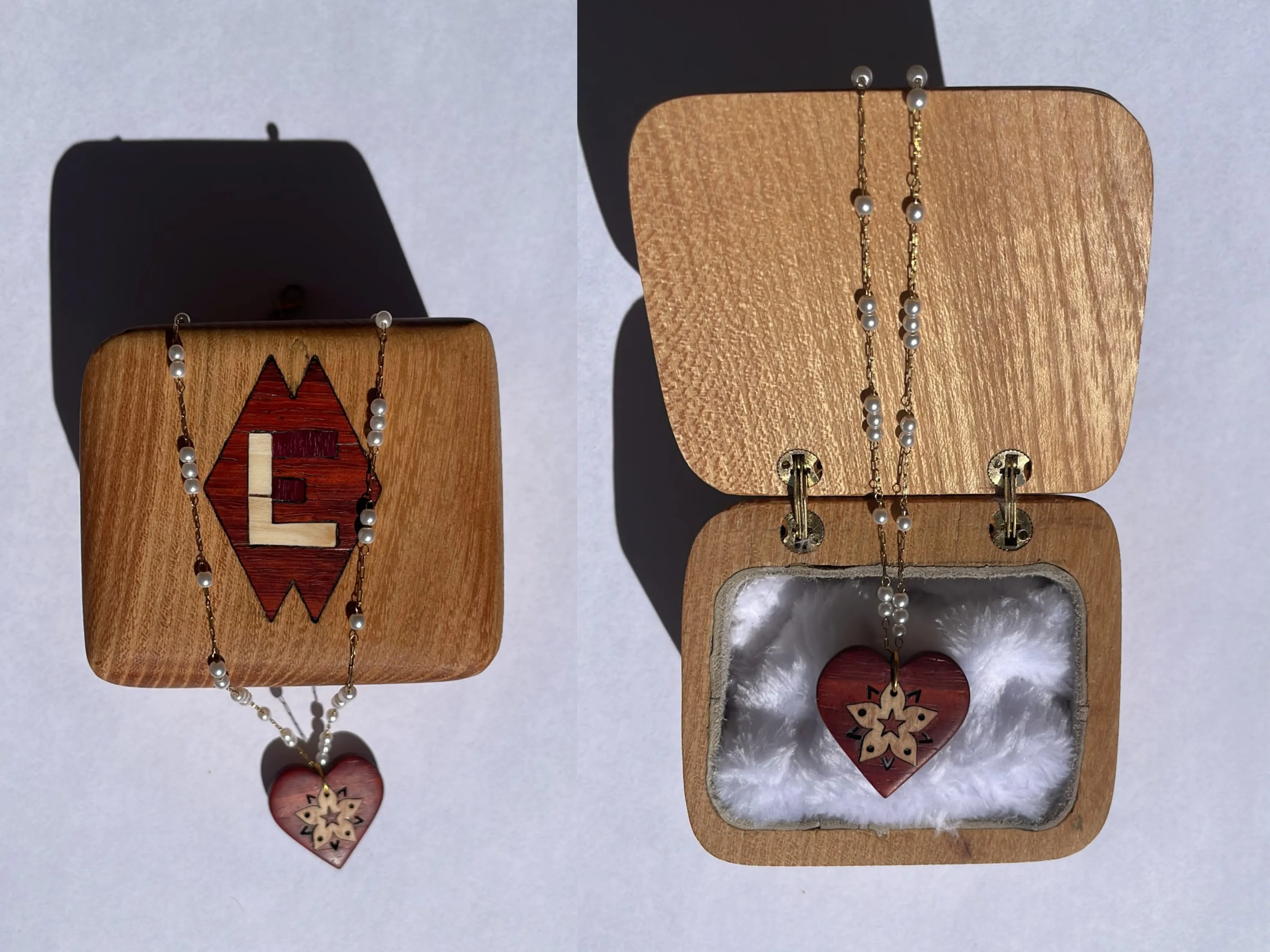 Médaille de baptême en bois